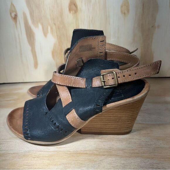 Miz Mooz Kipling Leather Black and Tan Wedge Sandals Women’s Size 7.5 - Picture 1 of 6